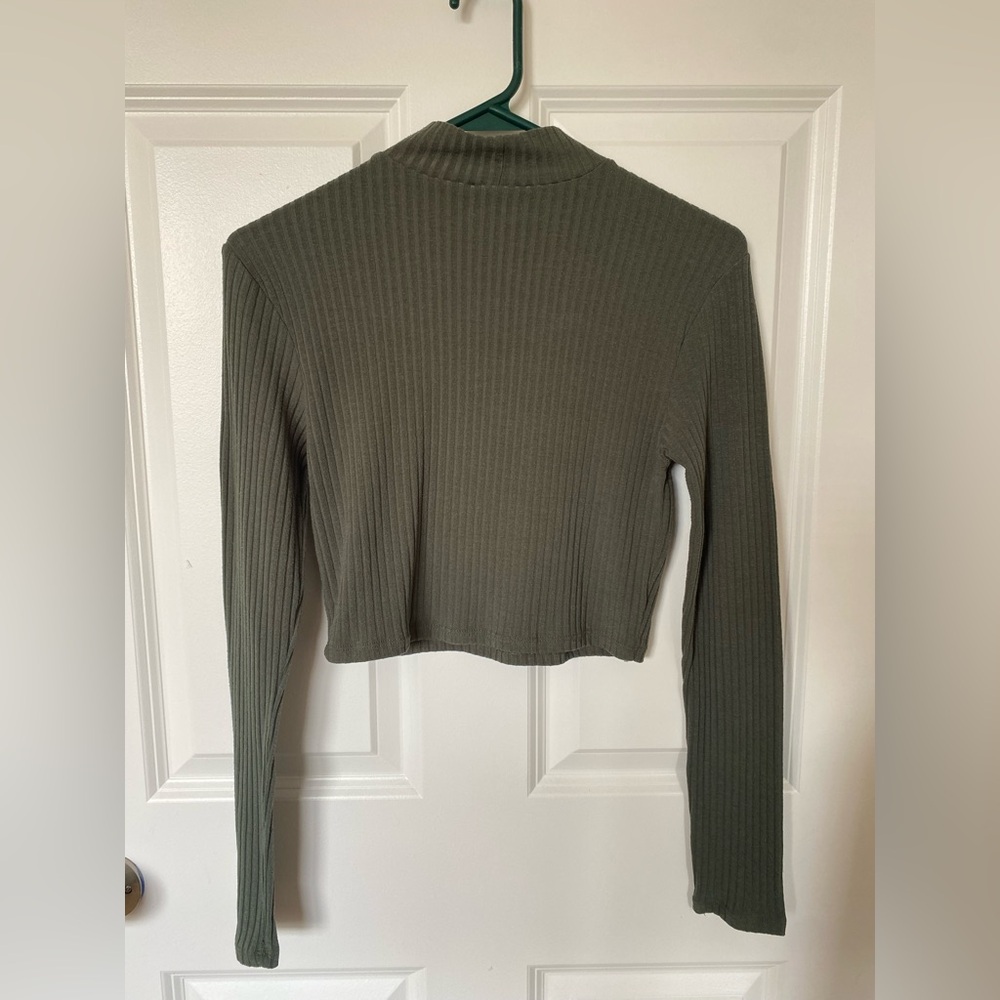 Missguided Long Sleeve Cropped Shirt and Skirt Set